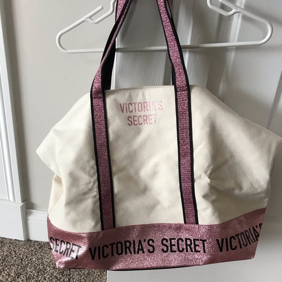 Victoria Secret bag - Picture 1 of 4